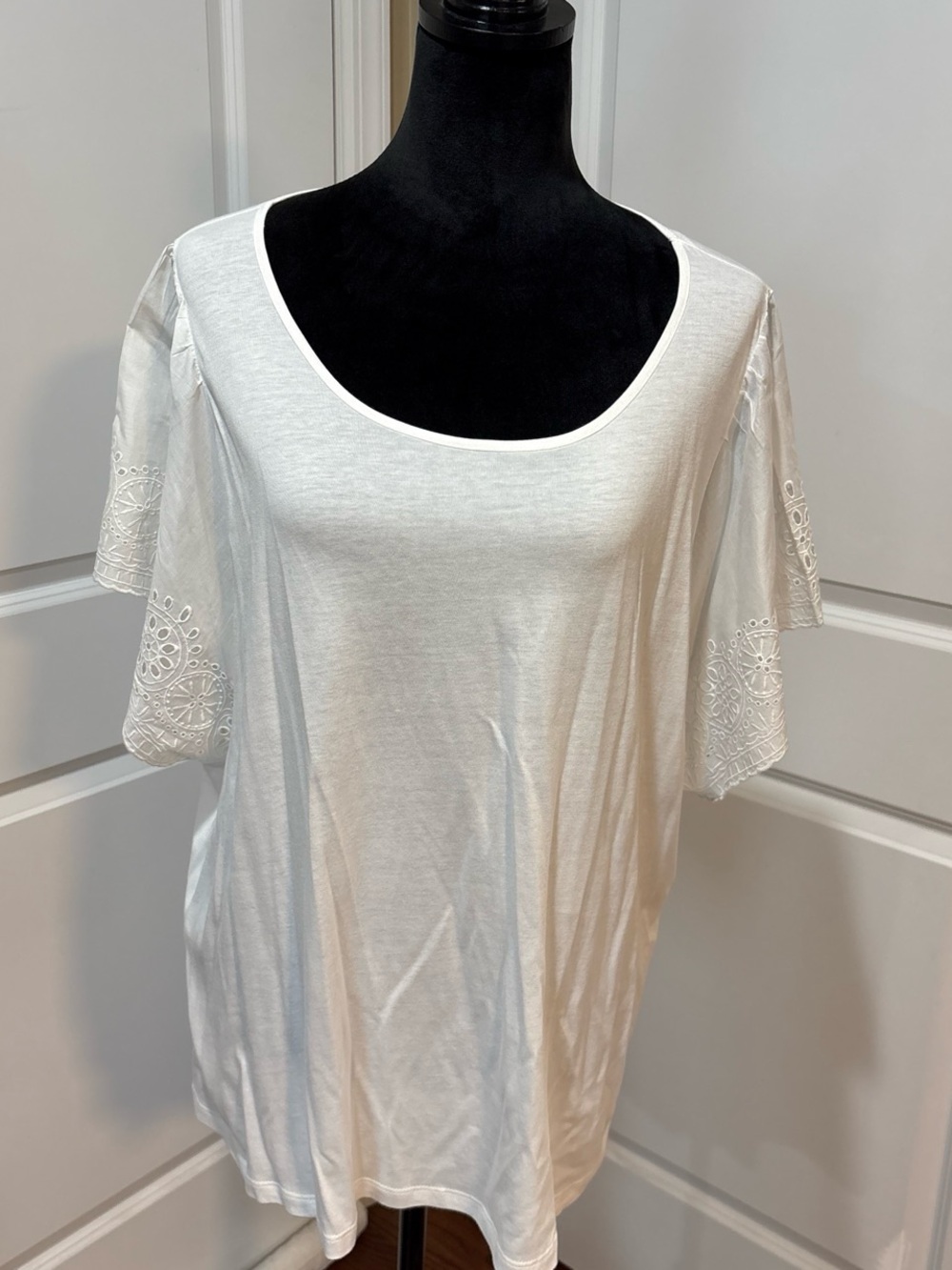 Old Navy White Scoop Neck Tee with Embroidered Flutter Sleeves